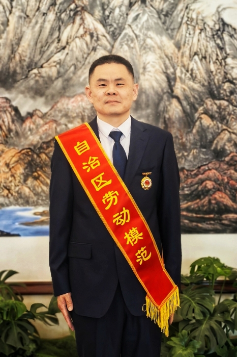 陈超群